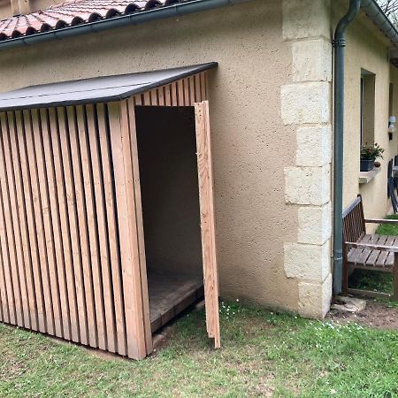 Gite Des Combes Blanches Avec Piscine Frayssinet-le-Gelat Экстерьер фото